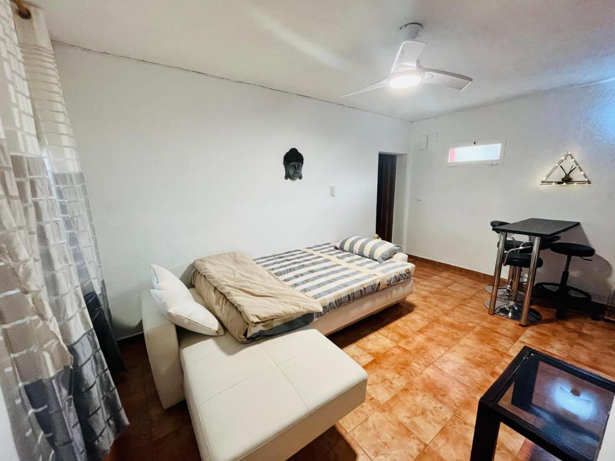 Estudio Adosado Acogedor Con Jardin, Barbacoa Y Parking Privado Αλικάντε Εξωτερικό φωτογραφία